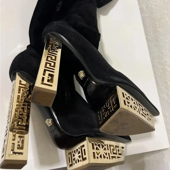 Versace Greek, Boots over the knee, black suede, 38 European - Picture 6 of 8